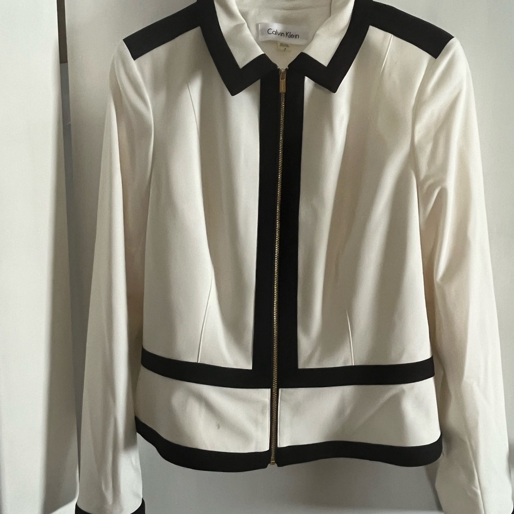 Calvin Klein Women's Monochrome Blazer
